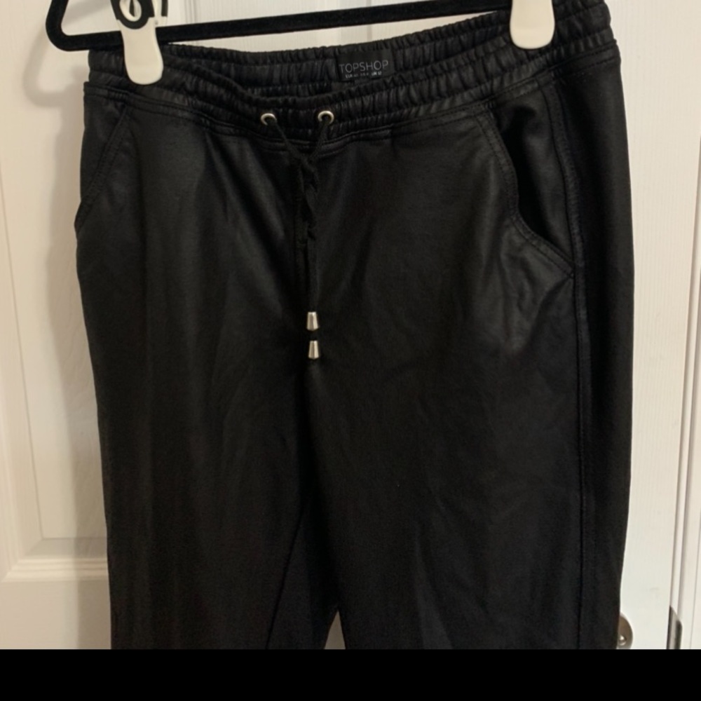 Joggers - Picture 2 of 2